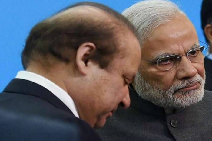 narendra modi SCO समिट: PM मोदी ने आतंकवाद पर नवाज को लताड़ा, नरम पड़े पाक PM के तेवर
