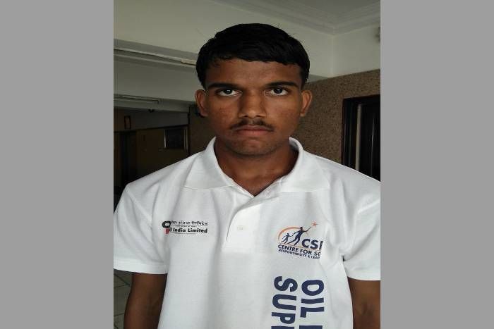 poor student sunil kumar gets entrance in IIT, IIT entrance test, JEE advance exam 2017 results, super 30 students, IIT preparations in jodhpur, education in jodhpur, jodhpur news पानी-पुरी बेचने वाले का ये होनहार पहुंचा आईआईटी, जोधपुर में रहकर की तैयारी