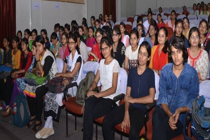 Workshop of First woman doctor wing of Rajasthan जागरूक रहें महिलाएं, पहचानें अपने अधिकारों को