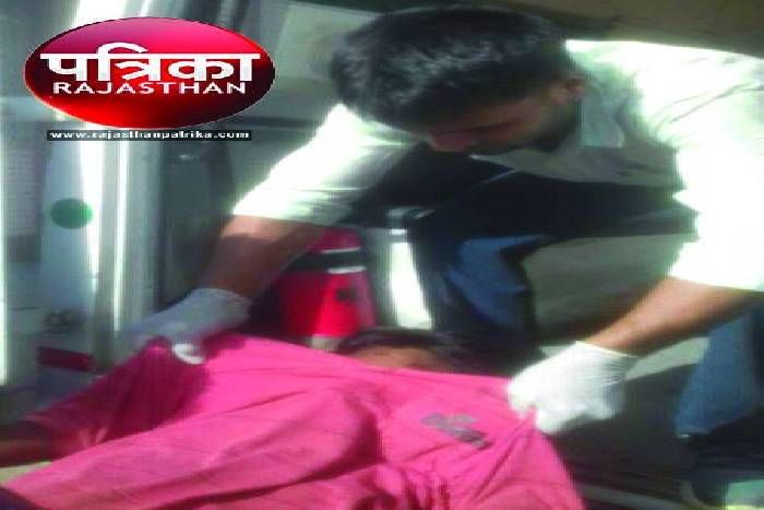 auto excident at rajsamand कुत्ता बच गया, पांच की जान पर बन आई : धनोली में हुआ यह हादसा, जानने के लिए पढ़े