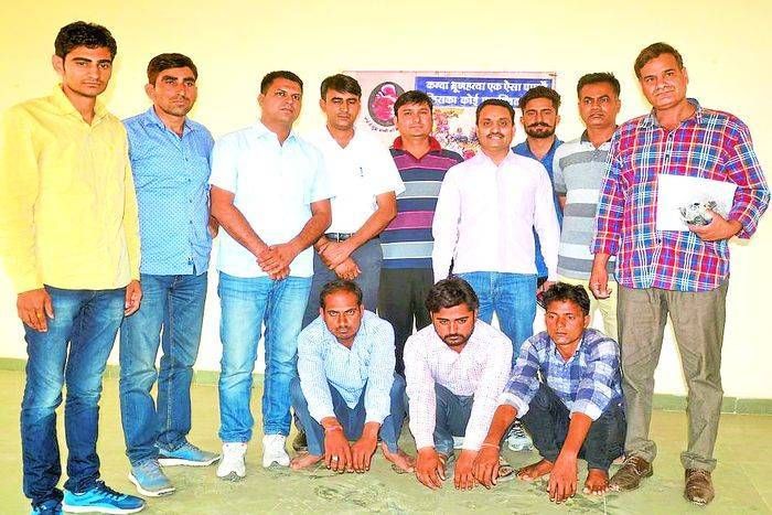 #शेखावाटी में यहां महिलाओं को बुलाकर कर रहे थे ये घिनौना काम, जिसे सुनकर आप भी शर्म से हो जाएंगे पानी-पानी