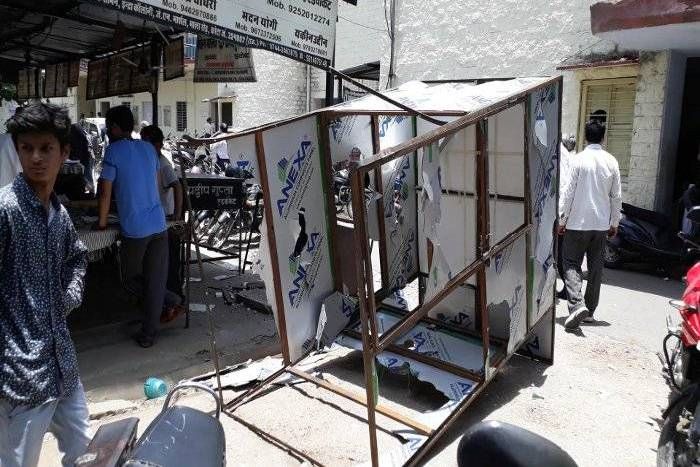 Lawyers Conflict in kota कोटा के अदालत परिसर में भिड़े वकील, कर डाली तोड़फोड़