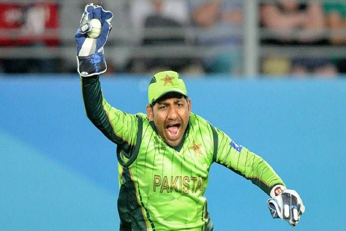 Sarfraz Ahmed Champions Trophy: श्रीलंका के खिलाफ पाकिस्तानी कप्तान ने की बेईमानी, देखें वीडियो