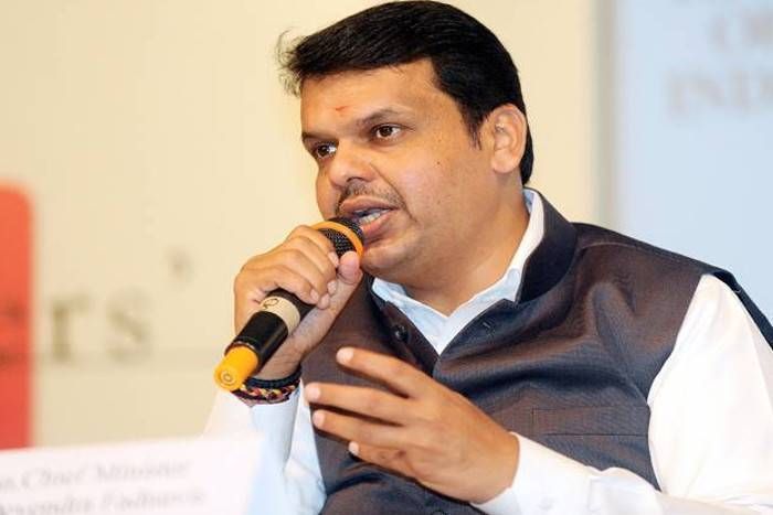 devendra fadnavis शिवसेना पर देवेंद्र फणनवीस का तंज, कहा- मध्यावधि चुनाव के लिए तैयार है BJP