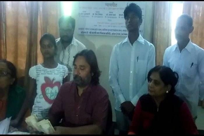 PM Modi gives financial help two orphans of kota थैंक्स मोदी अंकल! ट्वीट करते ही अनाथ बच्चों के लिए भेज दी इतनी बड़ी मदद