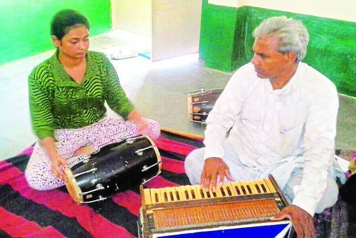 Video: जन्म से ही वह बोल नहीं सकती और सुन नहीं सकती, जिसके हौसले को हर कोई सलाम करेगा