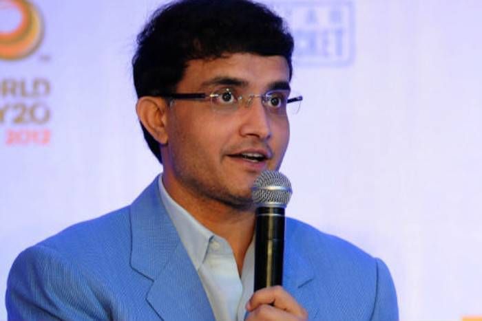 sourav ganguly पाकिस्तानी फैंस ने की सौरभ गांगुली से बदसलूकी, सोशल मीडिया पर वीडियो वायरल