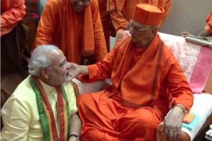 लंबी बीमारी के बाद PM मोदी के आध्यात्मिक गुरु स्वामी आत्मस्थानंद महाराज का निधन, ट्वीट कर जताया शोक