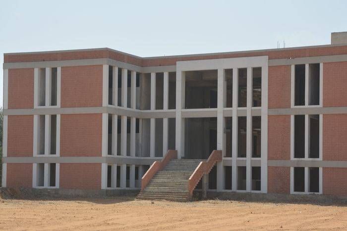 Opening Medical college in churu सीकर को ठेंगा दिखाकर आगे निकल गया चूरू, इसी सत्र से यहां शुरू होगा मेडिकल कॉलेज, जानें और कहां-कहां शुरू हुई यह व्यवस्था