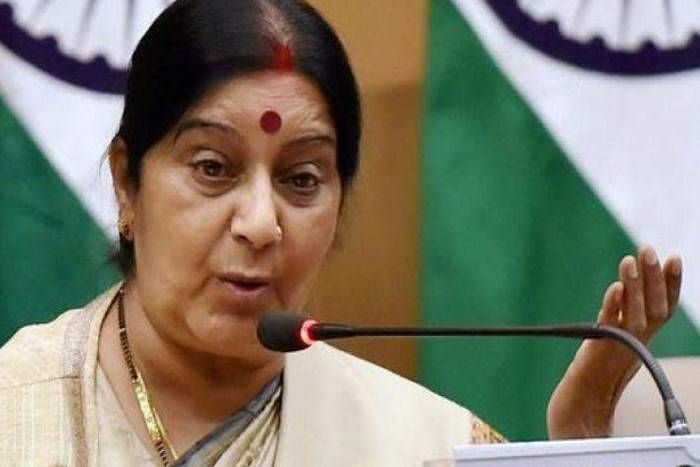 Sushma Swaraj सुषमा स्वराज बोली- कतर में भारतीयों की सलामती के लिए हर मुमकिन कोशिश करेगी सरकार