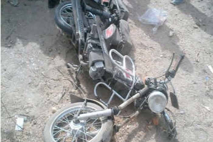 मोपेड़ को टक्कर मार वृद्ध से ढाई लाख रुपए लूटे