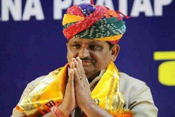 Farmers' indignation by the statement of the Agriculture Minister कृषि मंत्री के बयान पर भड़के किसान, बारां में फूंका सैनी का पुतला