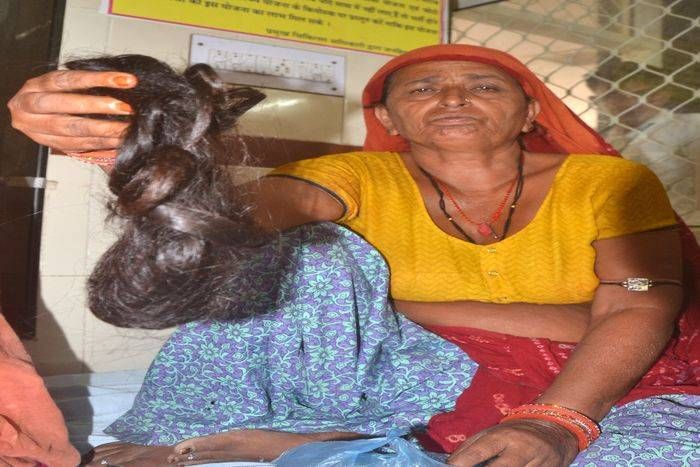 अपराध: महिलाओं के बाल कटने की खबर से फैली दहशत, फिर सामने आए दो नए मामले, आप भी जानिए आखिर क्या है सच्चाई...