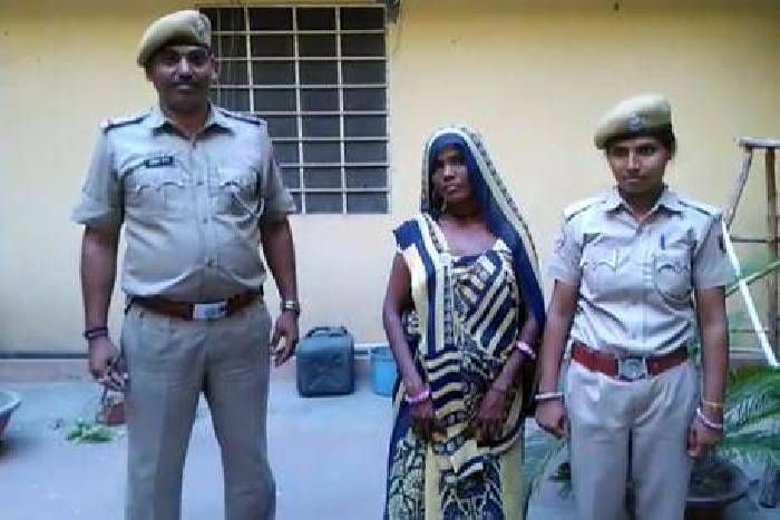 woman sold her brother son in jaipur जयपुर में बहन ने ही भाई का बच्चा 50 हजार में दूसरी महिला को बेच दिया, 'भाभी न भैया हुआ सबसे बड़ा रुपया'