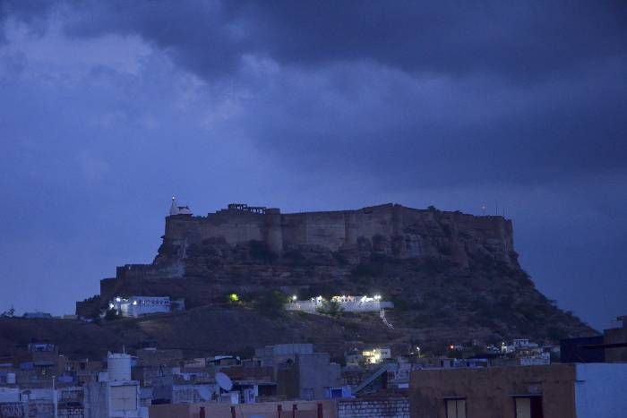art exhibition at mehrangarh मेहरानगढ़ में दो दिवसीय कला प्रदर्शनी....