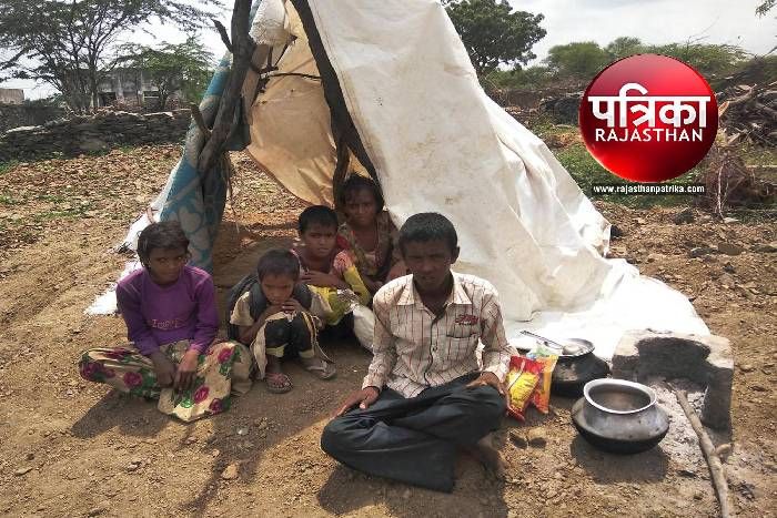 If not toilets, prevention pensions अजब फरमान : शौचालय नहीं बना तो सरकार ने छीन लिया तंगहाल परिवार का निवाला