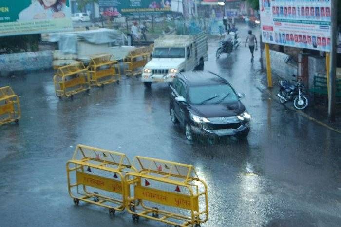 balotra पौन घंटे तक जमकर बरसे मेघ, उमस से मिली राहत