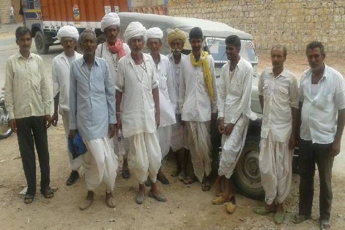 यहां अंध शिक्षक के भरोसे संचालित होती है पूरी स्कूल