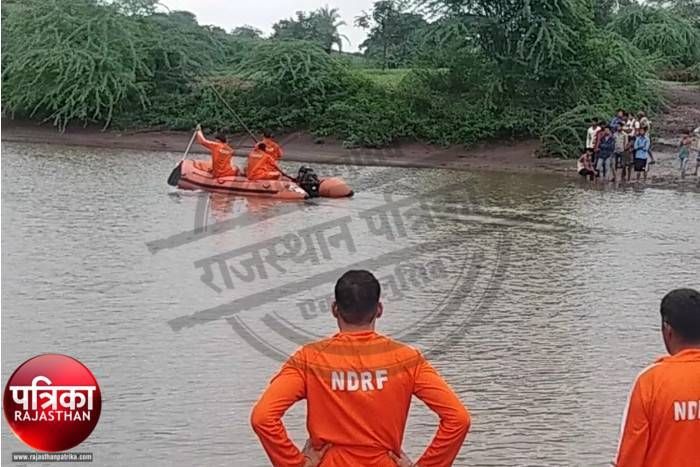 Video : Banswara : it Video : बांसवाड़ा : 32 घंटों बाद भी नहीं मिले एसडीएम, बेटा बोला - बिना लिए नहीं लौटेंगे