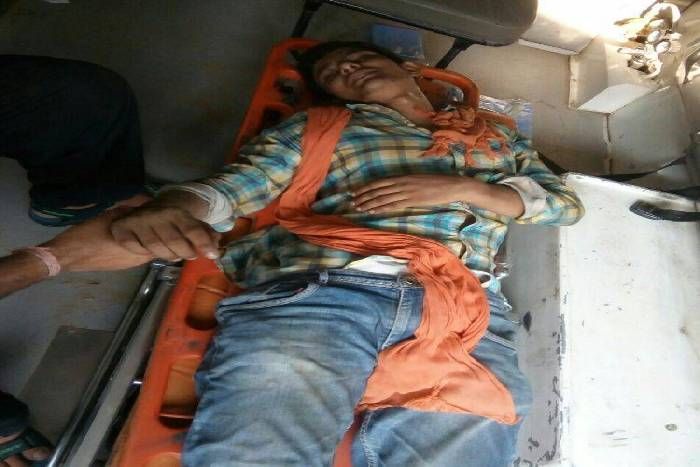 accident चलती ट्रेन से गिरा युवक, गंभीर घायल