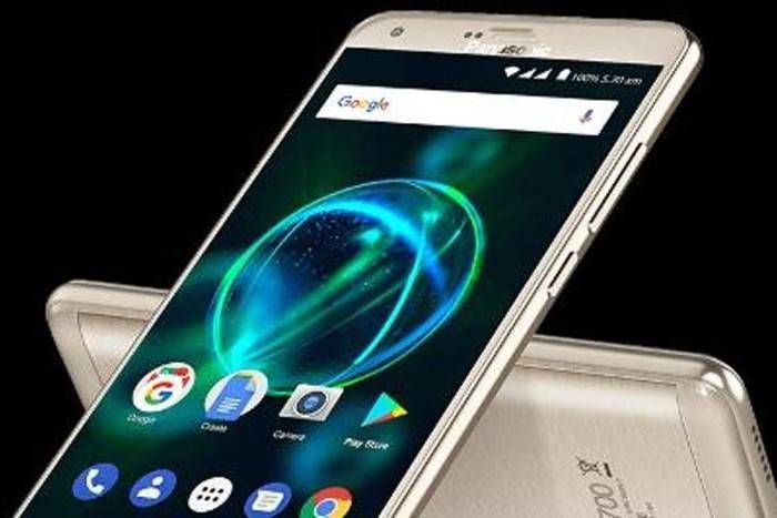Panasonic P55 पैनासोनिक ने 5,000 एमएएच की बैटरी के साथ 'पी55 मैक्स' उतारा
