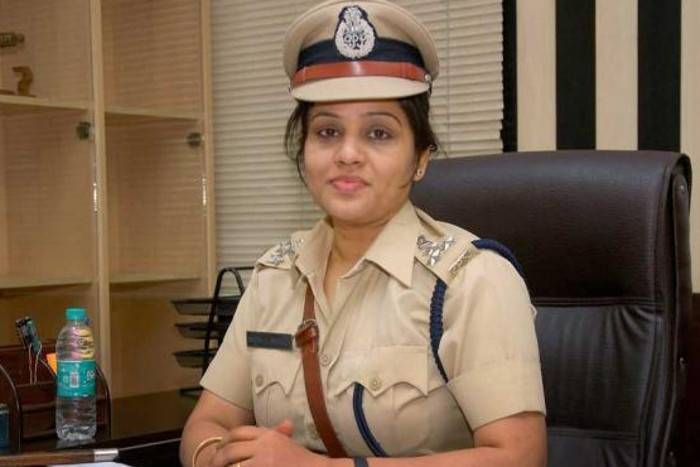 d Roopa महंगा पड़ा शशिकला से पंगा, जेल में VIP ट्रीटमेंट का खुलासा करने वाली डीआईजी रूपा का ट्रांसफर