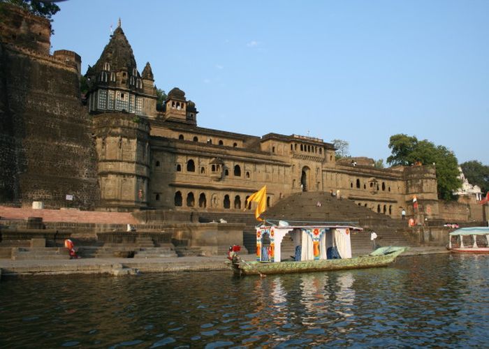 Maheshwer फिल्म डायरेक्टर आर. बाल्की महेश्वर में बनाएंगे अगली फिल्म