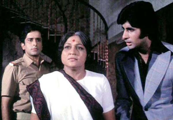 India Cinema S Popular Mother Nirupa Roy Big B À¤ À¤à¤¨à¤¸ À¤ À¤° À¤¨ À¤® À¤¥ À¤® À¤¡ À¤ À¤° À¤ªà¤®à¤¤ Patrika News अगर अभिनय की बात करे तो अभिताभ बच्चन जी की पहली फिल्म थी, सात हिंदुस्तानी 1 जो 1969 में पर्दे पर आयी एक श्याम व श्वेत फिल्म थी तथा ख़्वाजा अहमद अब्बास द्वारा लिखित, निर्मित, निर्देशित थी। फिल्म में अभिताभ बच्चन उत्पल दत्त, मधु और ए के हंगल के सा. india cinema s popular mother nirupa roy big b à¤ à¤à¤¨à¤¸ à¤ à¤° à¤¨ à¤® à¤¥ à¤® à¤¡ à¤ à¤° à¤ªà¤®à¤¤ patrika news