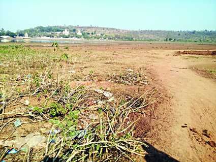 बजट के बावजूद 270 वर्ष में सूने तालाब का गहरीकरण नहीं