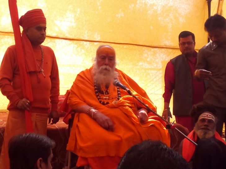 शंकराचार्य ने कहा कि मुसलमान पुरुष क्यों नहीं पहनते बुर्का