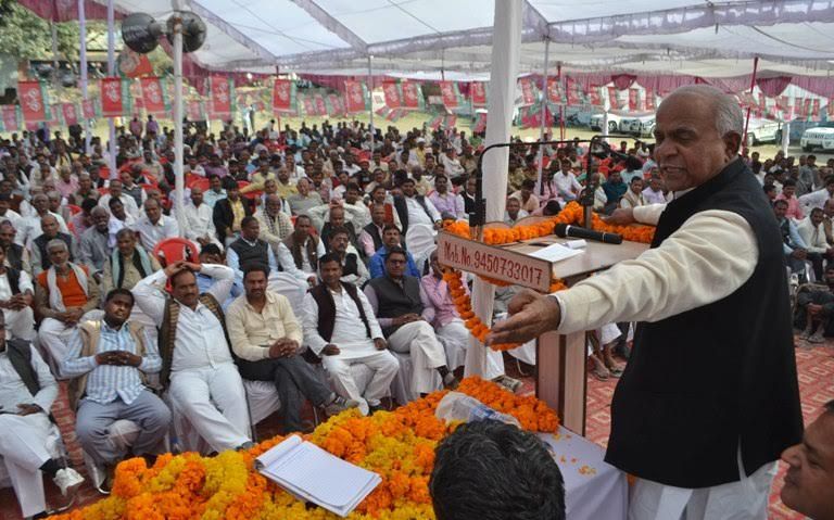 नेताजी के निगाह में आजमगढ़ मऊ का विशेष दर्जा: बलराम
