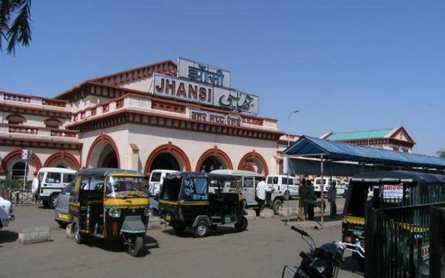 Special Trains From Jhansi Kanpur To Chitrakoot - फाल्गुन मेला: झांसी व  कानपुर से चित्रकूट के लिए चलेंगी विशेष ट्रेनें | Patrika News